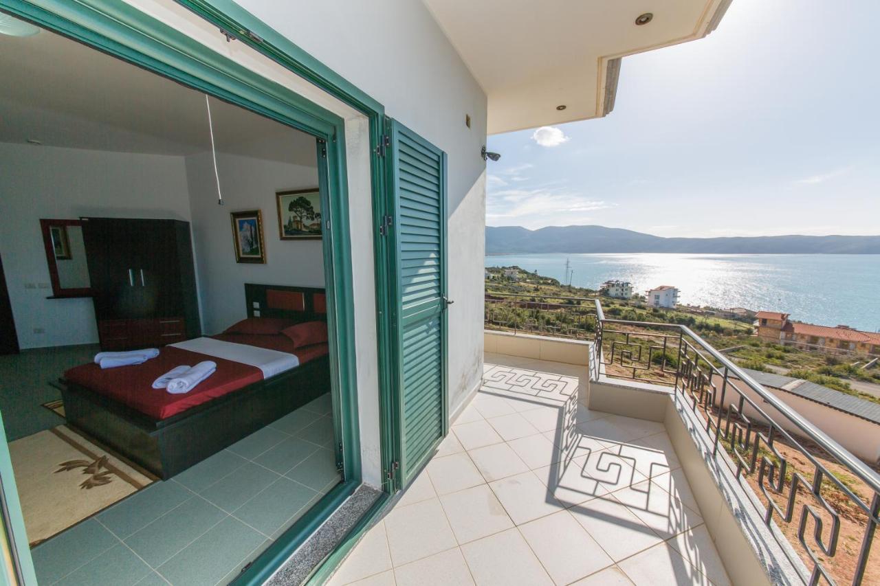 Hotel Artisti Vlore Exterior photo